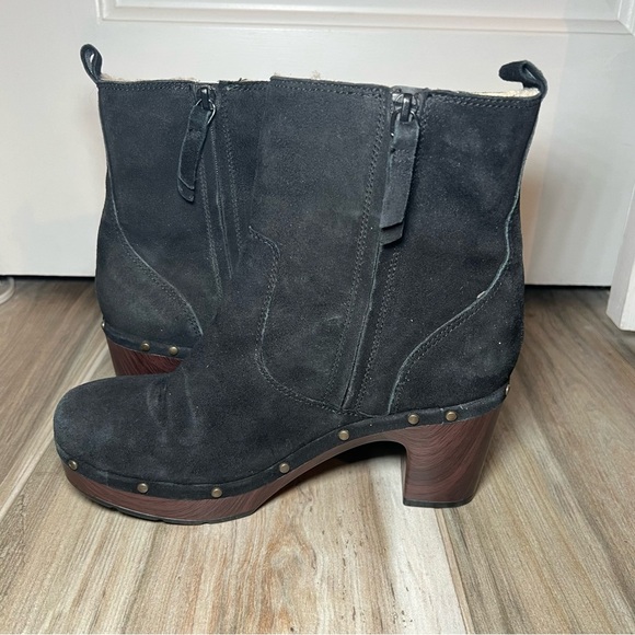 Clark’s Ledella Abby Suede Studded Ankle Boots, Ankle, Heel, Wool Blend Lined - Picture 6 of 10